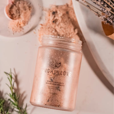 HIGHONLOVE - LAVENDER & ROSEMARY BATH SALTS