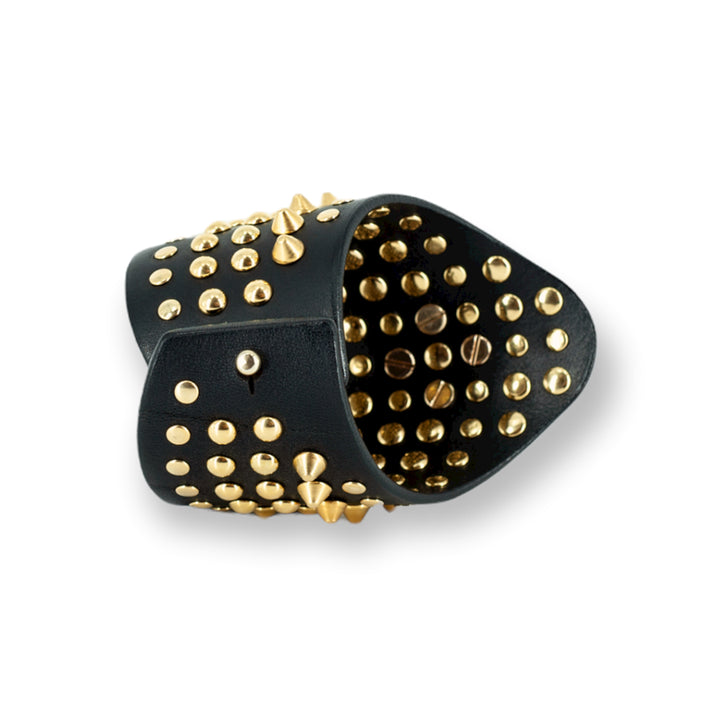 0770 - BRACELET WITH STUDS
