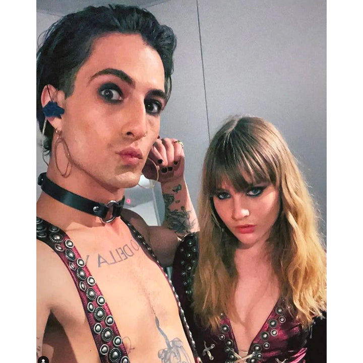 0770 - CHOKER WITH RING